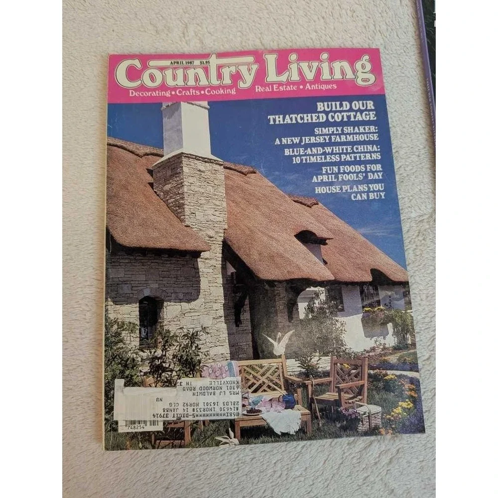 Country Living Magazine Lot - 5 Issues Decorating Cooking Antiques Real Estate